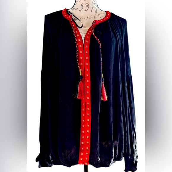 Jessica Simpson- Tifany embellished Black and Red Women's Top - Picture 3 of 3